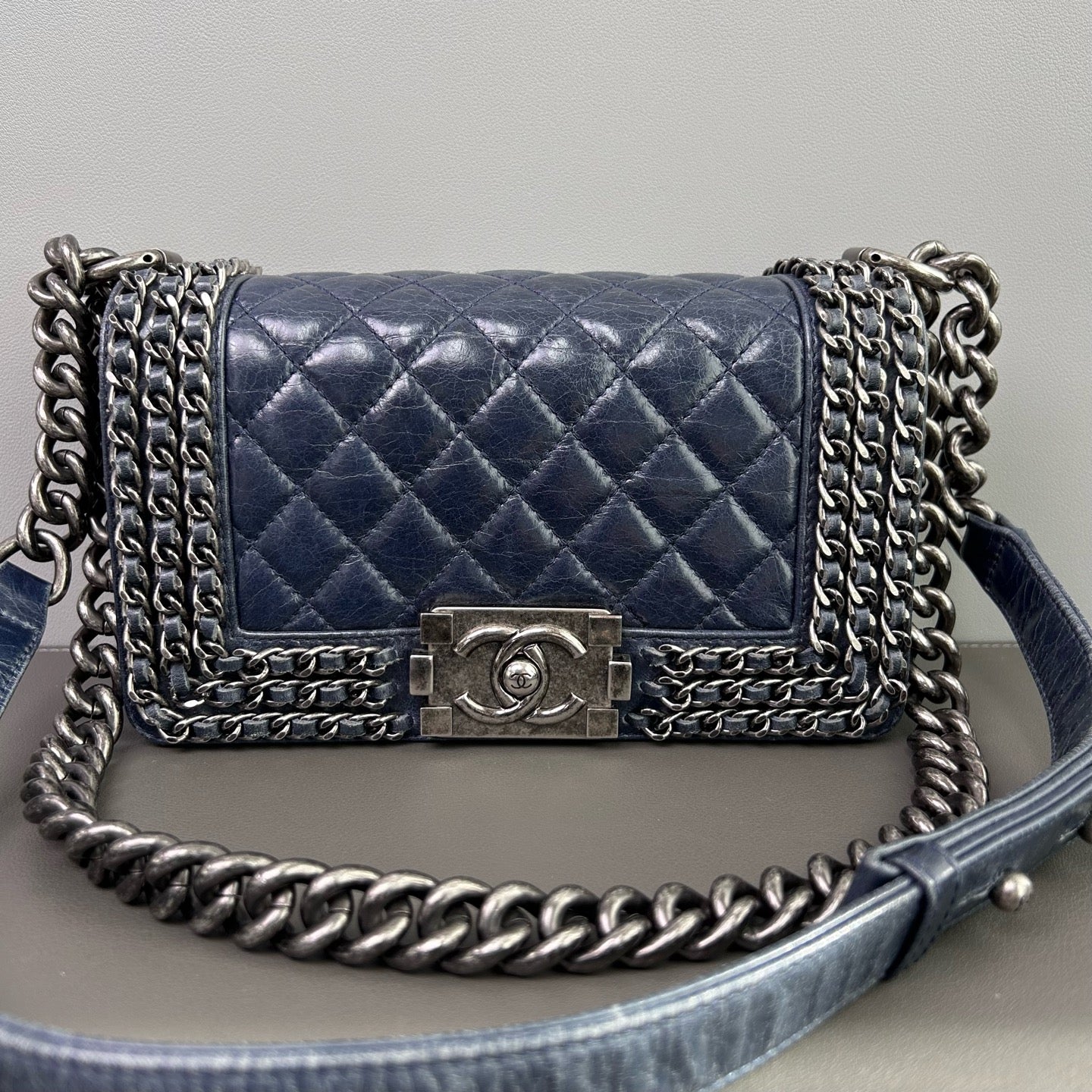 Chanel - Boy Bag - Aged calfskin leather - Deep Navy - (mini)