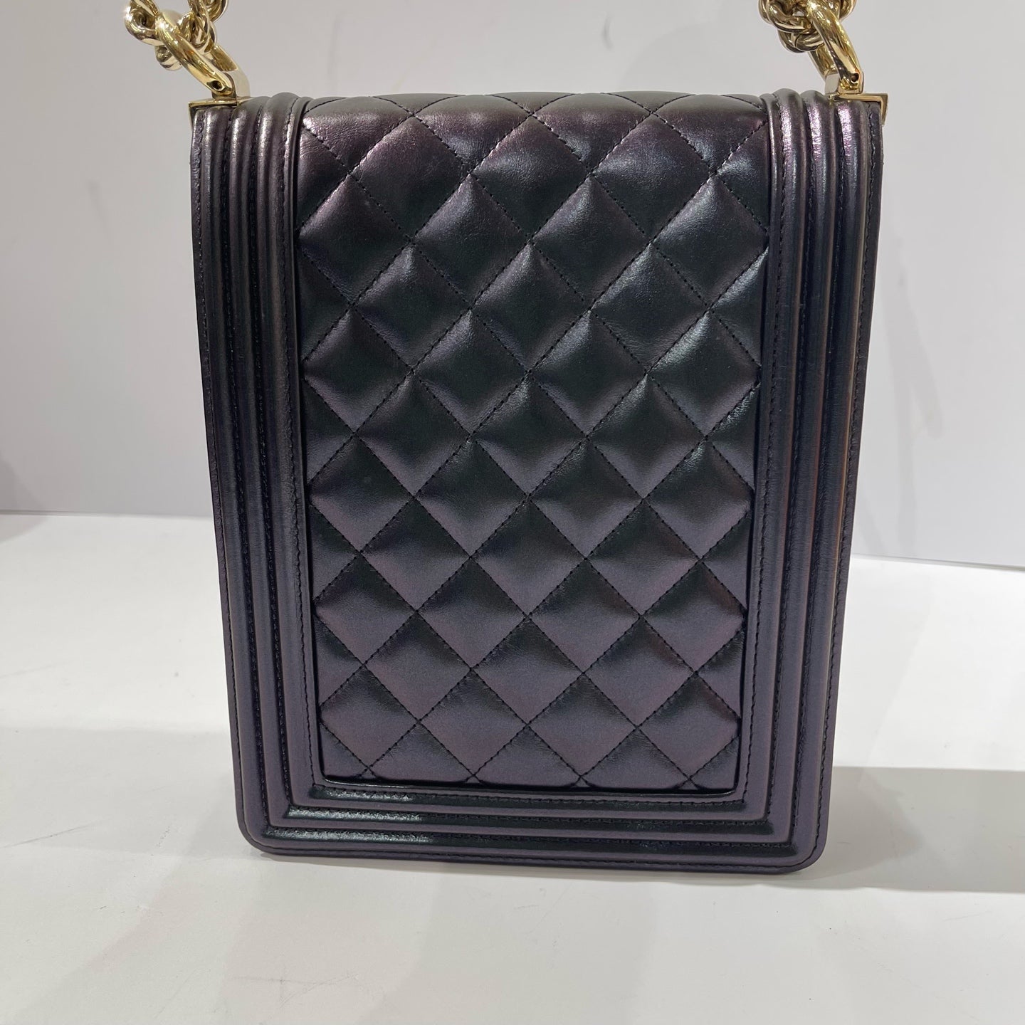 Chanel - Boy Bag - Calfskin leather - Iridescent Black with Gold-Tone Hardware - (Mini)