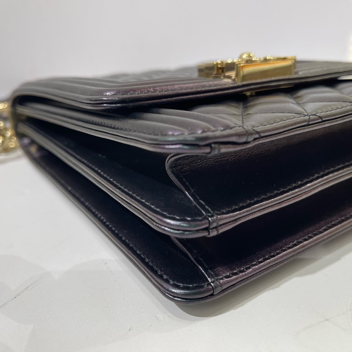 Chanel - Boy Bag - Calfskin leather - Iridescent Black with Gold-Tone Hardware - (Mini)