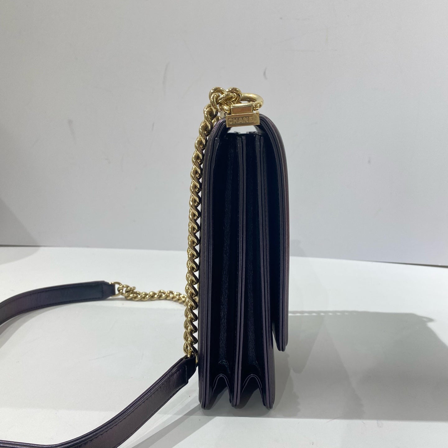 Chanel - Boy Bag - Calfskin leather - Iridescent Black with Gold-Tone Hardware - (Mini)
