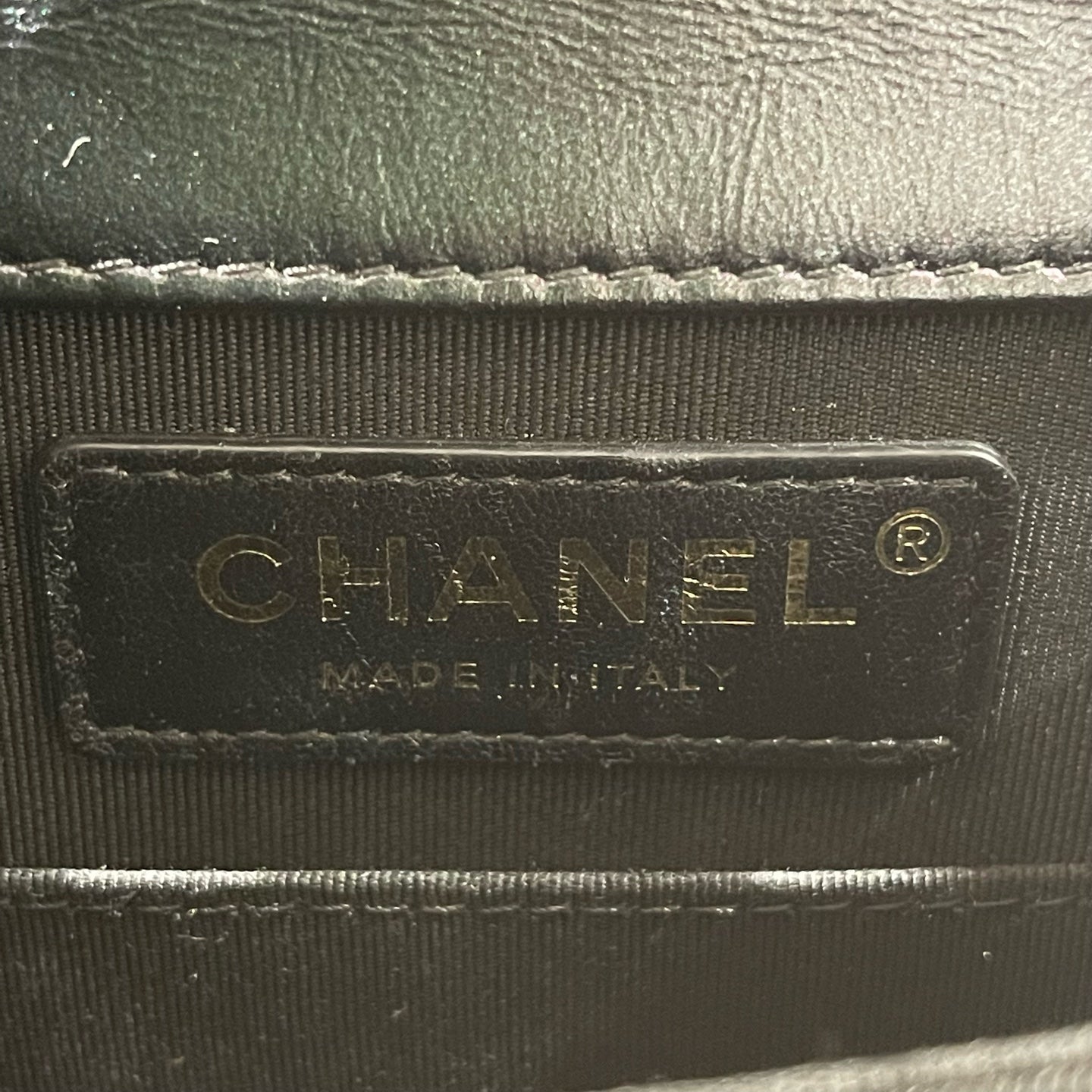 Chanel - Boy Bag - Calfskin leather - Iridescent Black with Gold-Tone Hardware - (Mini)