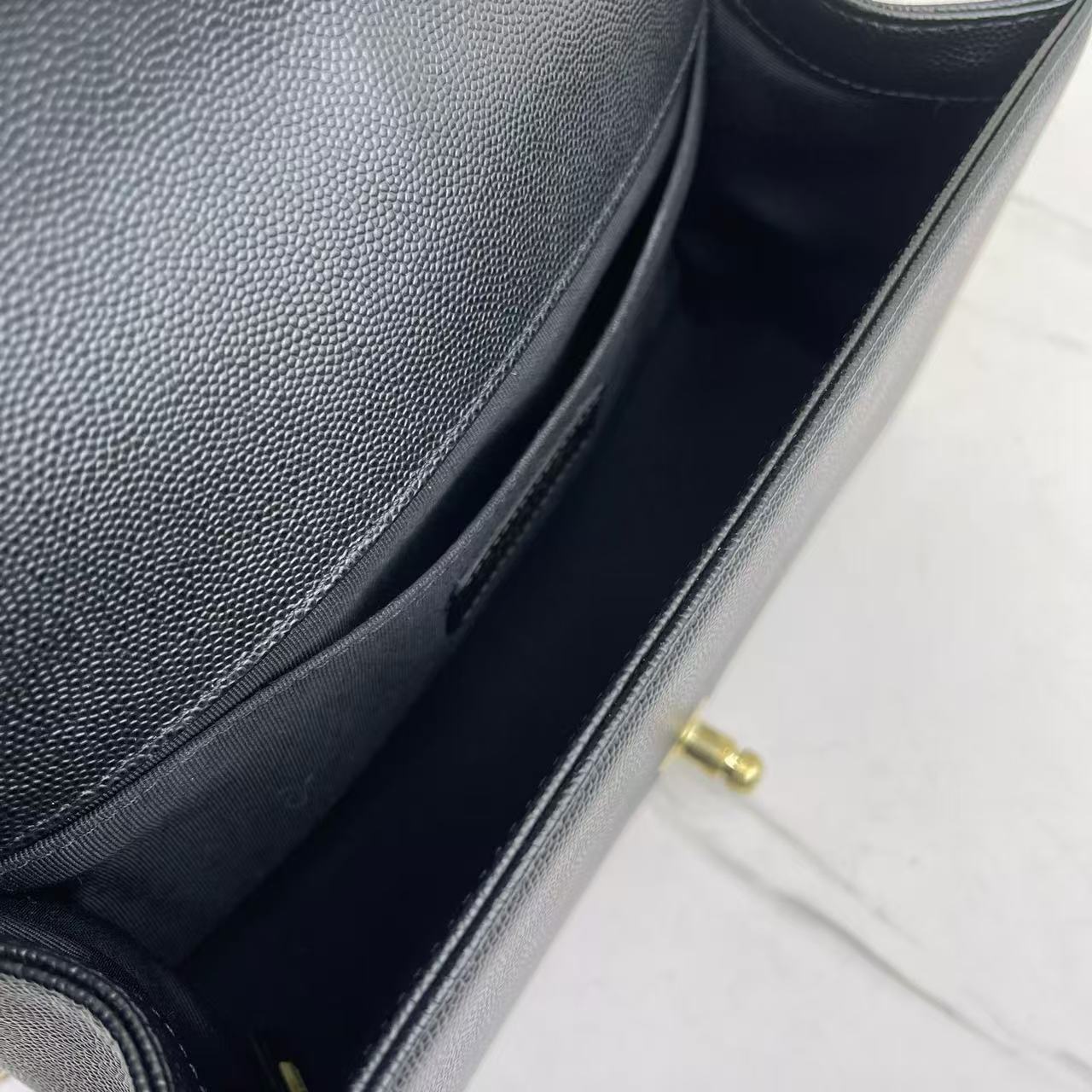 Chanel - Boy Bag - Caviar calfskin leather - Black with Gold-Tone Hardware - (Medium)