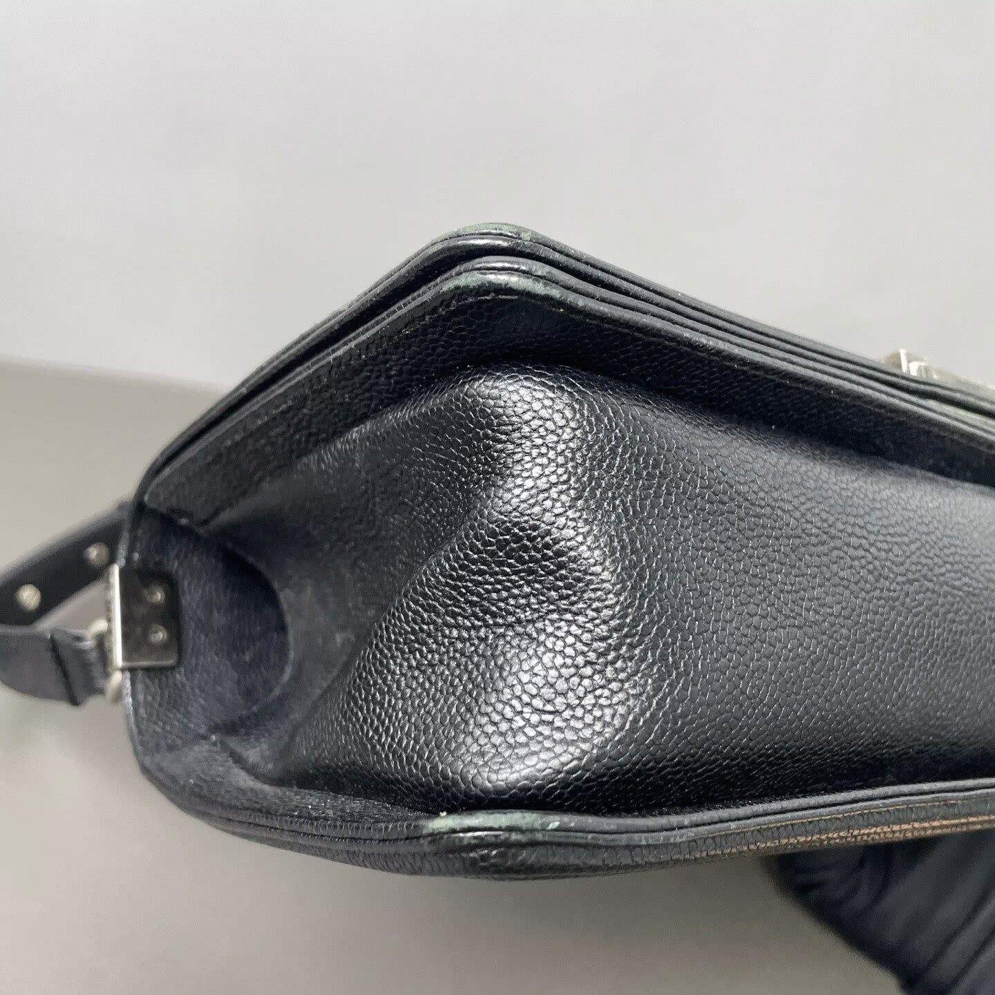 Chanel - Boy Bag - Caviar leather - Black - (Small)