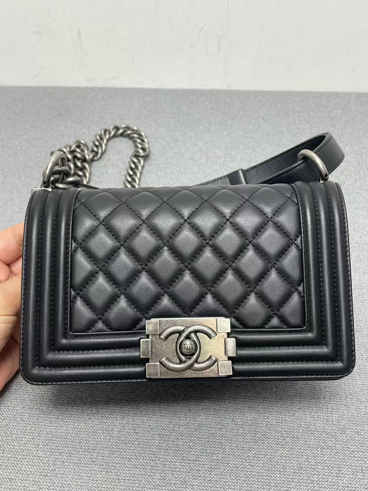 Chanel - Boy Bag - Lambskin leather - Black with Silver-Tone Hardware - (Small)