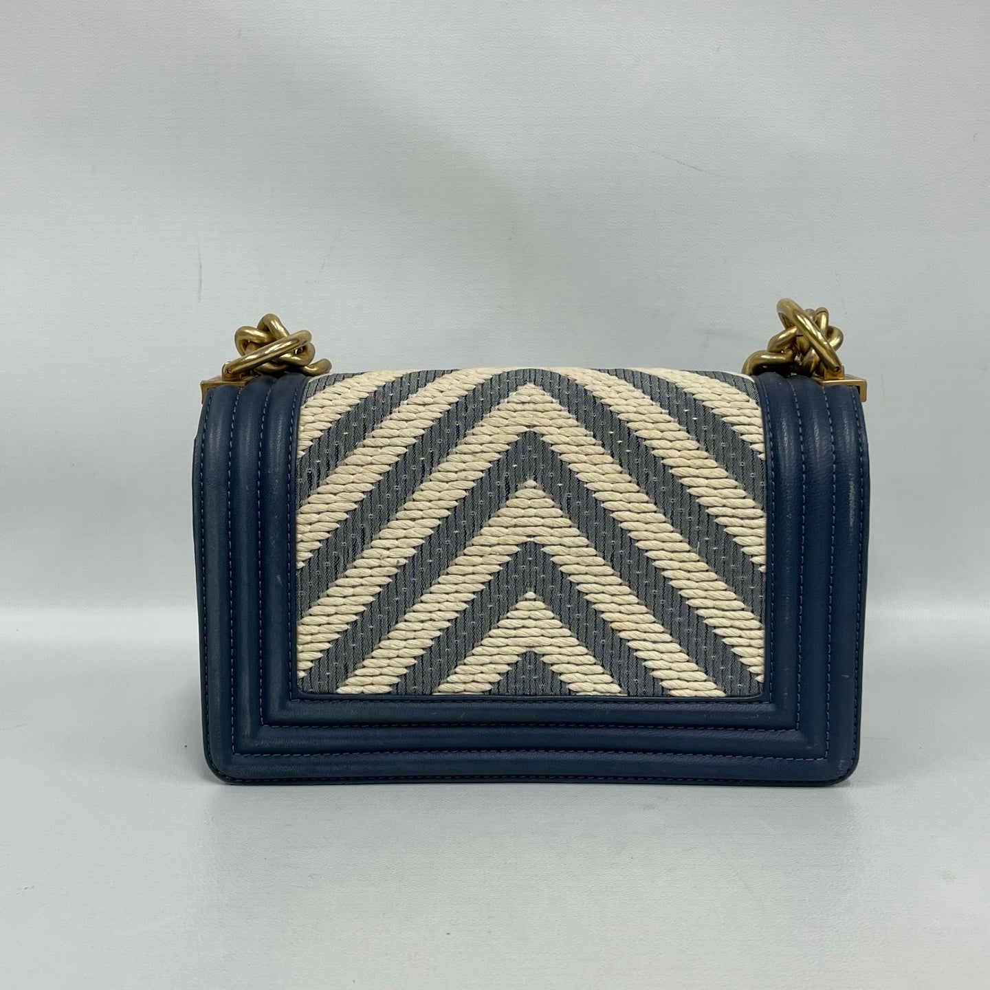 Chanel - Boy Bag - Leather and woven raffia/straw - Navy with blue and white accents - (Small)