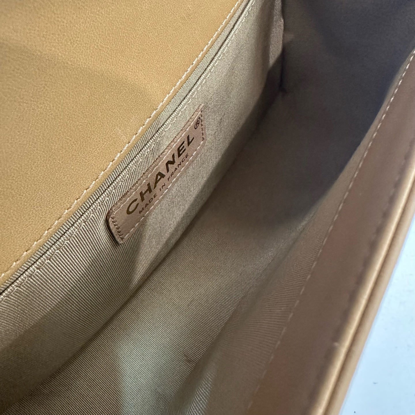 Chanel - Boy Bag - Leather - Beige - (medium)