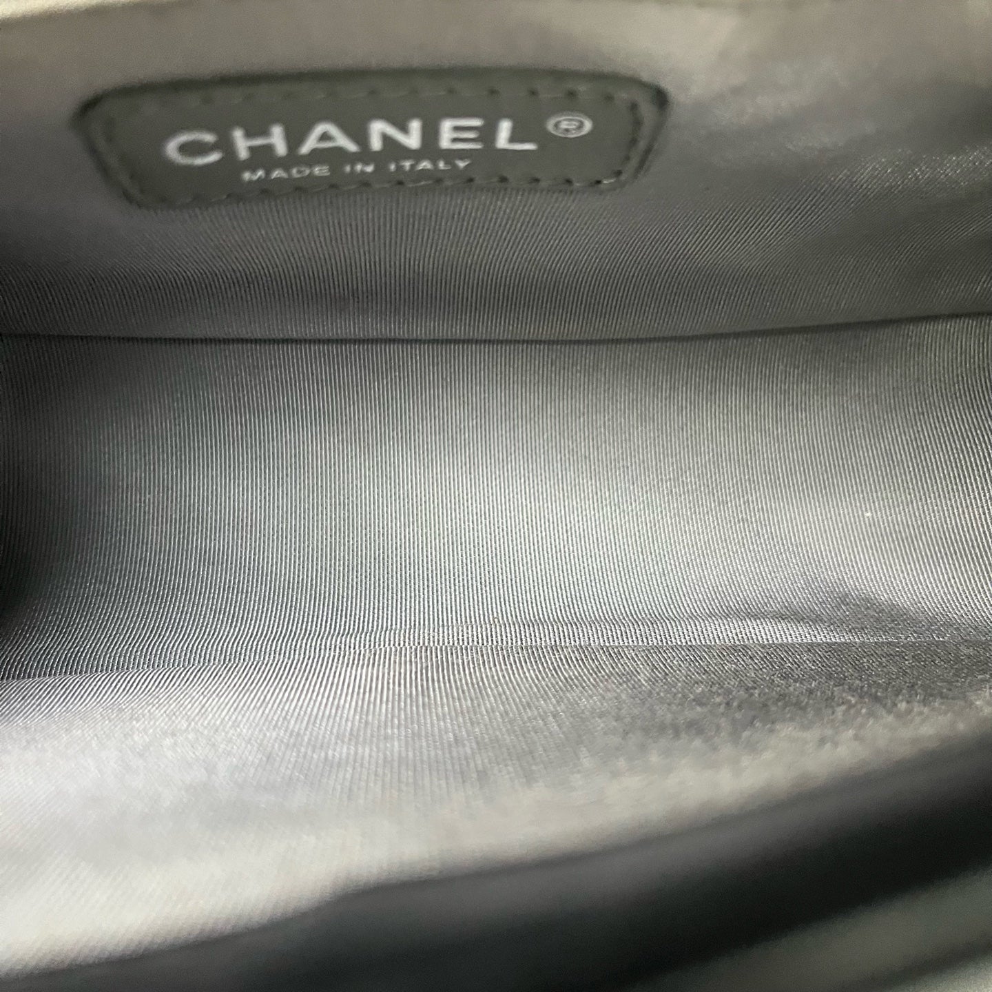 Chanel - Boy Bag - Leather - Black - (medium)