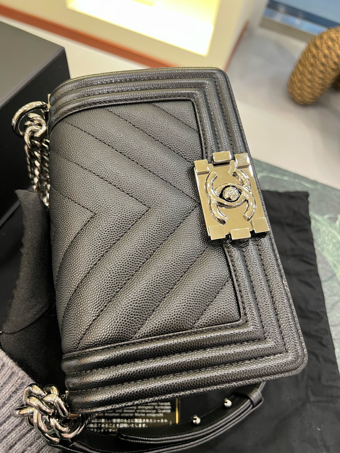 Chanel - Boy Bag - Leather - Black - (small)