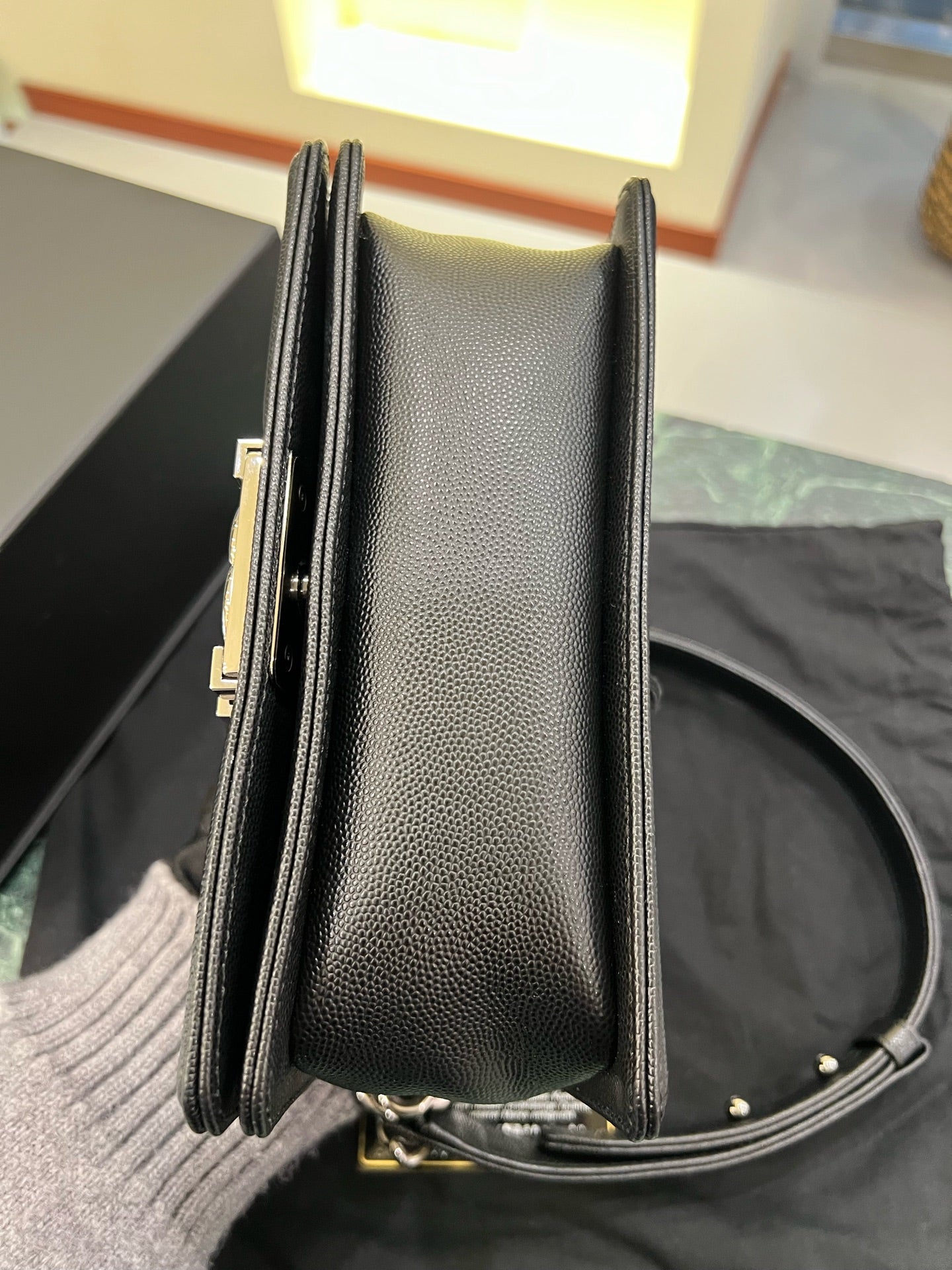 Chanel - Boy Bag - Leather - Black - (small)