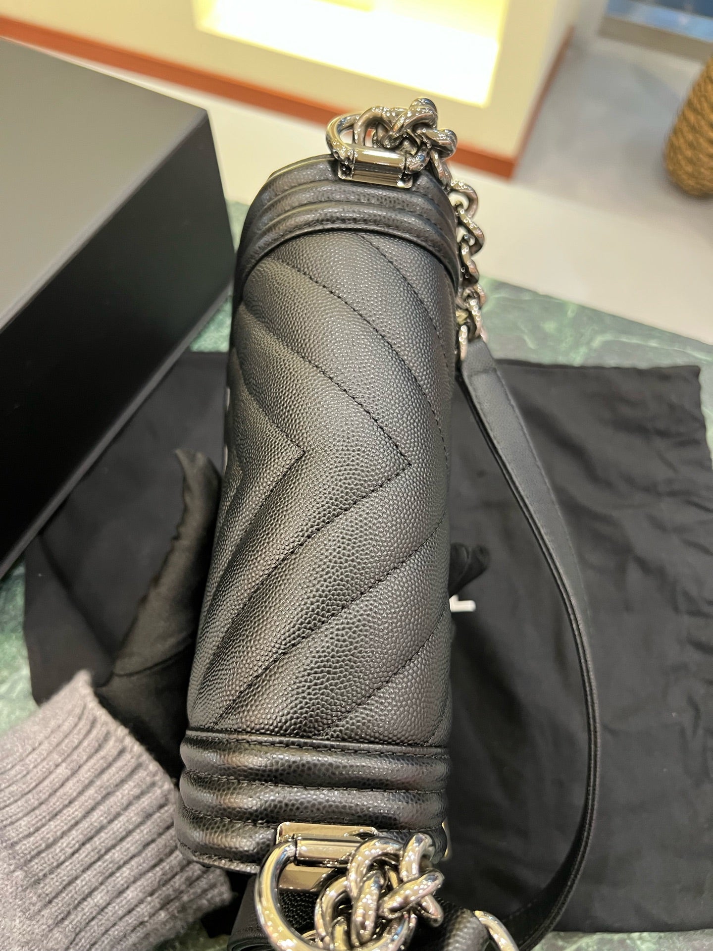 Chanel - Boy Bag - Leather - Black - (small)