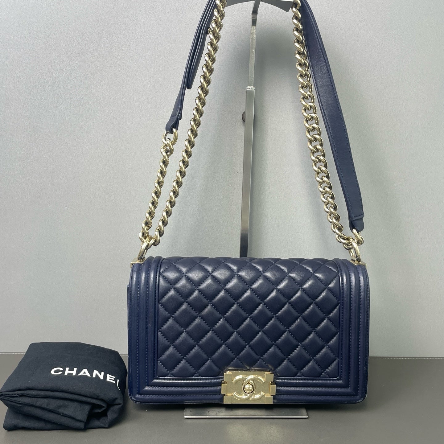 Chanel - Boy Bag - Leather - Blue - (Medium)