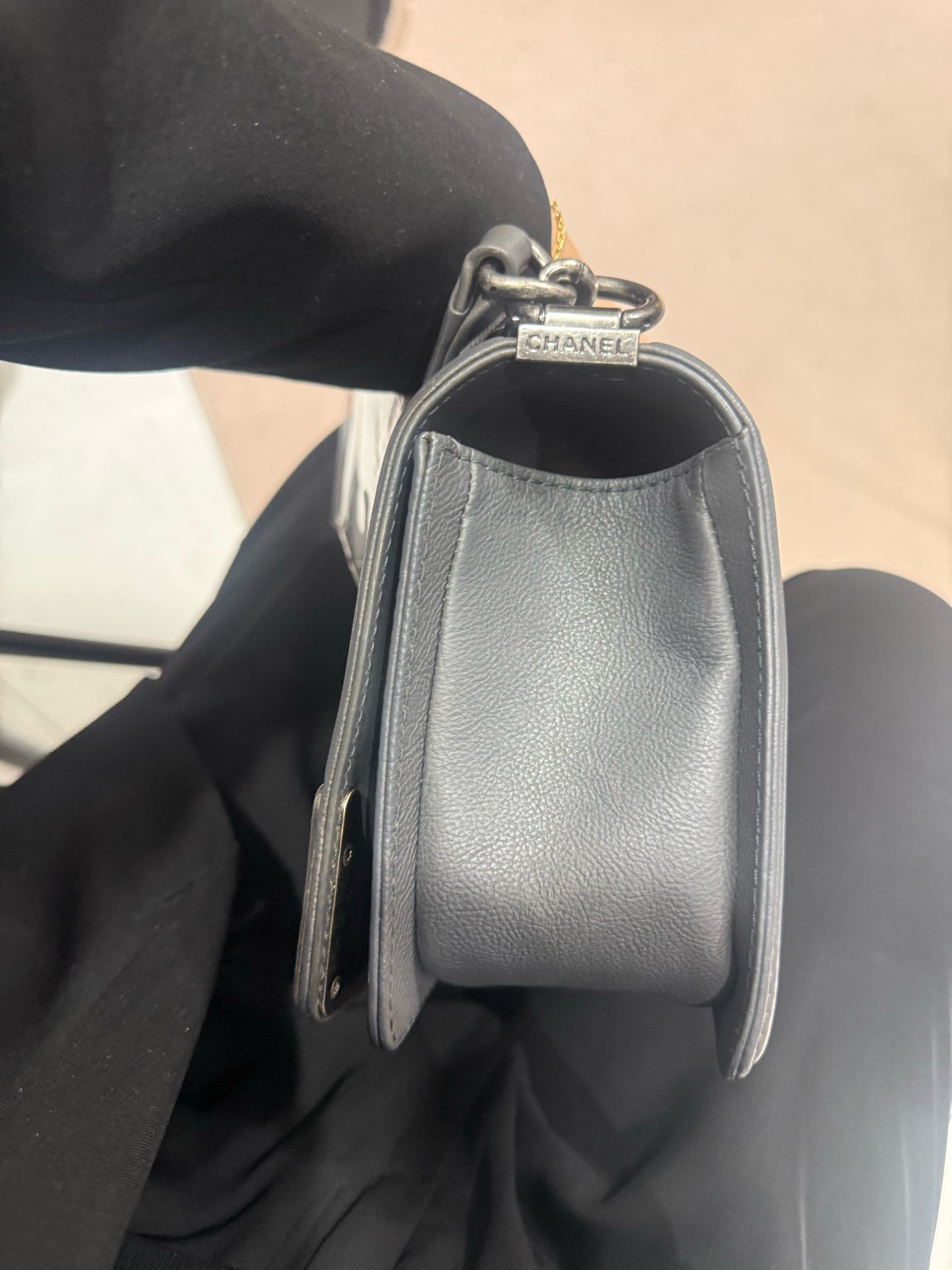 Chanel - Boy Bag - Leather - Grey - (medium)