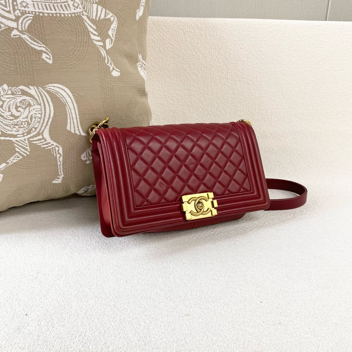 Chanel - Boy Bag - Leather - Red - (medium)