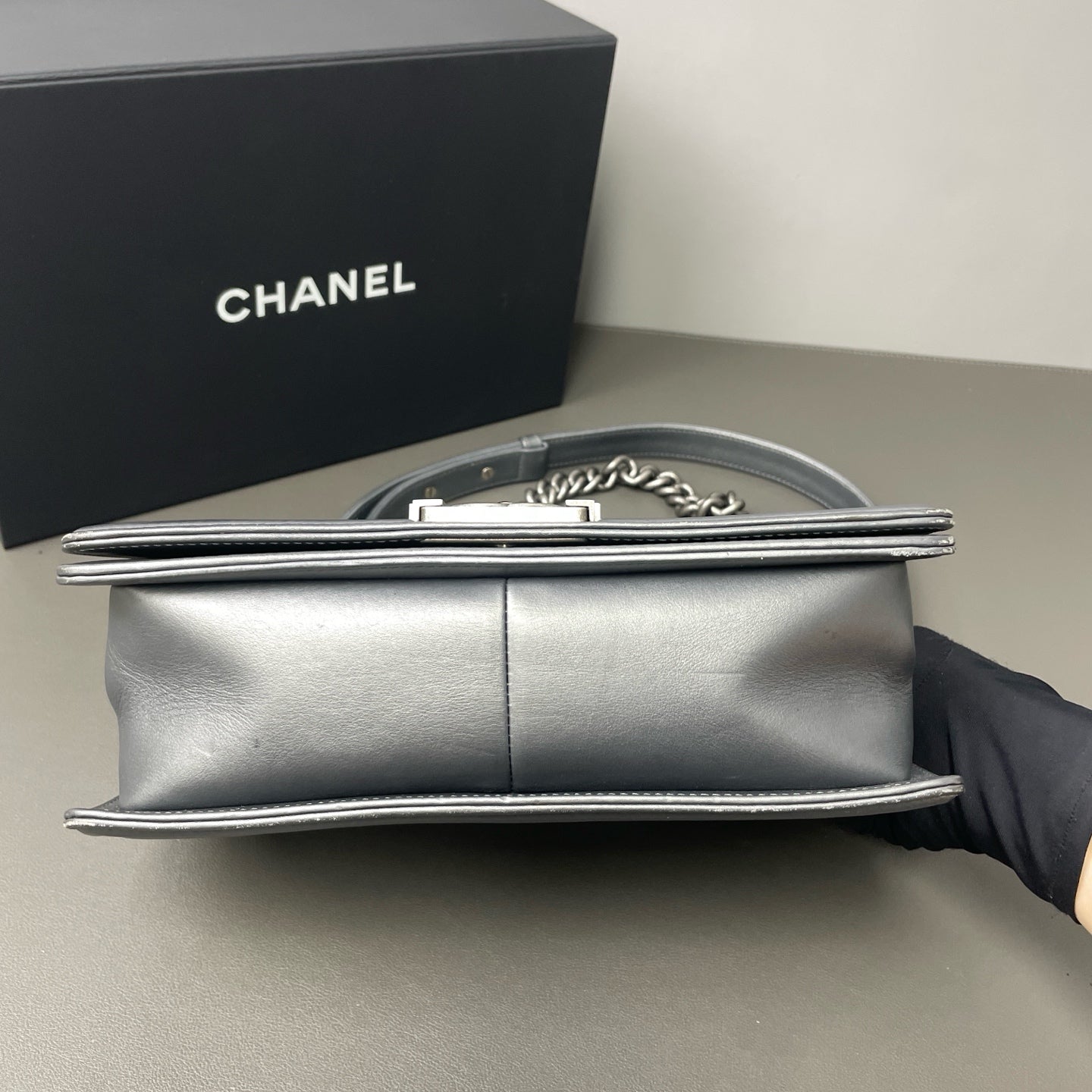 Chanel - Boy Bag - Leather - Silver - (Small)