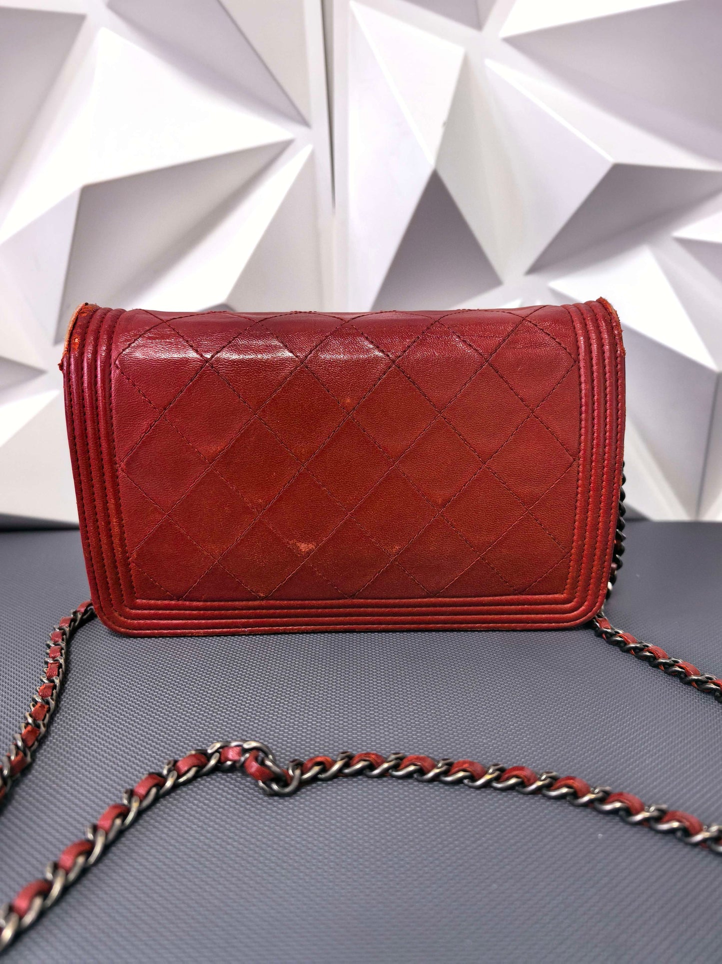 Chanel - Boy - Calfskin - Red - (mini)