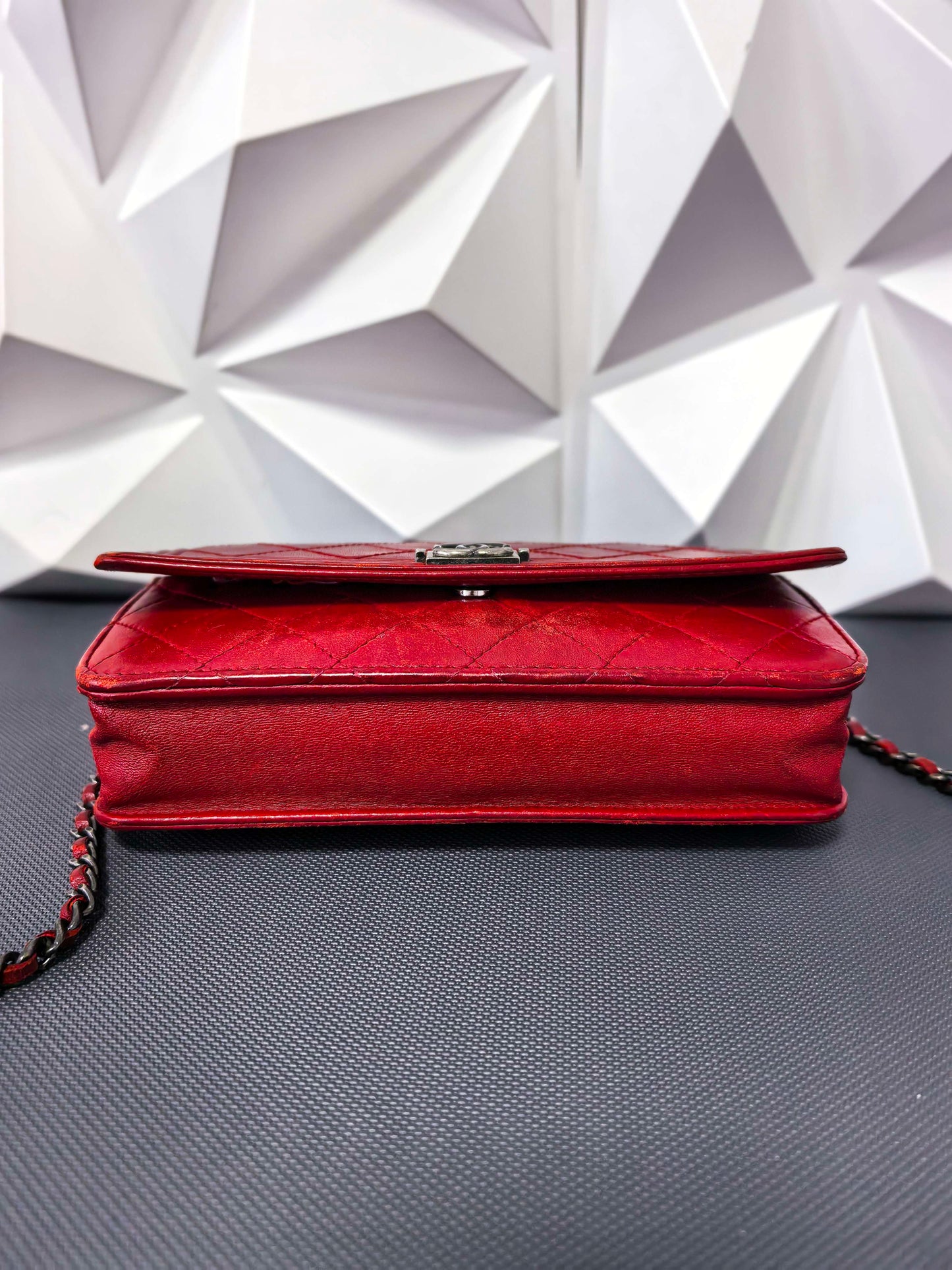 Chanel - Boy - Calfskin - Red - (mini)