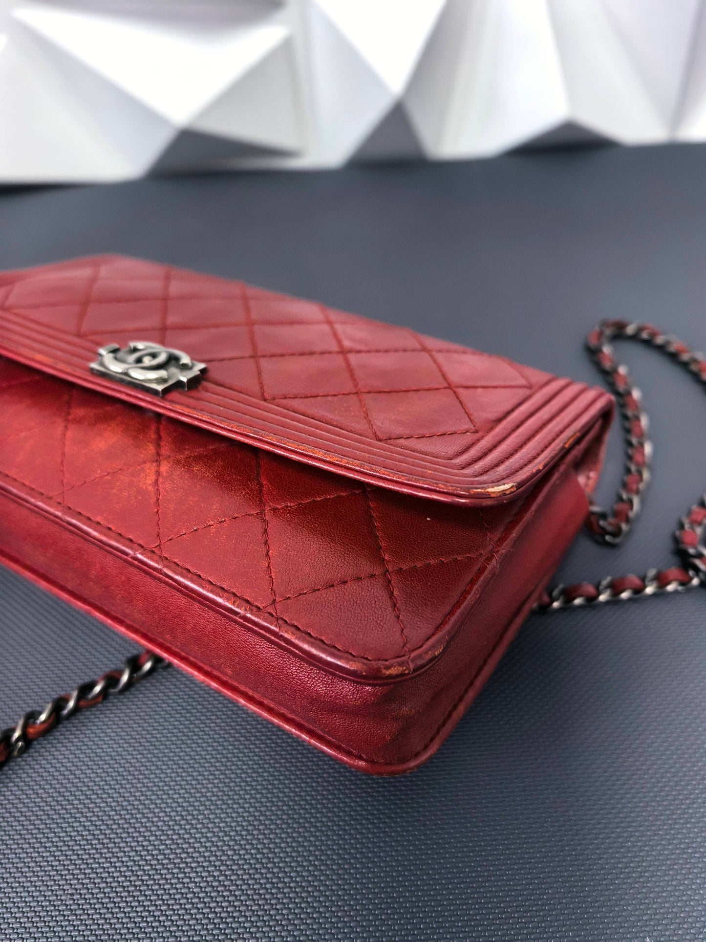 Chanel - Boy - Calfskin - Red - (mini)