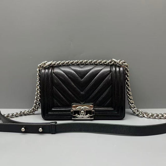 Chanel - Boy Chanel - Caviar leather - Black with silver-tone hardware - (Small)