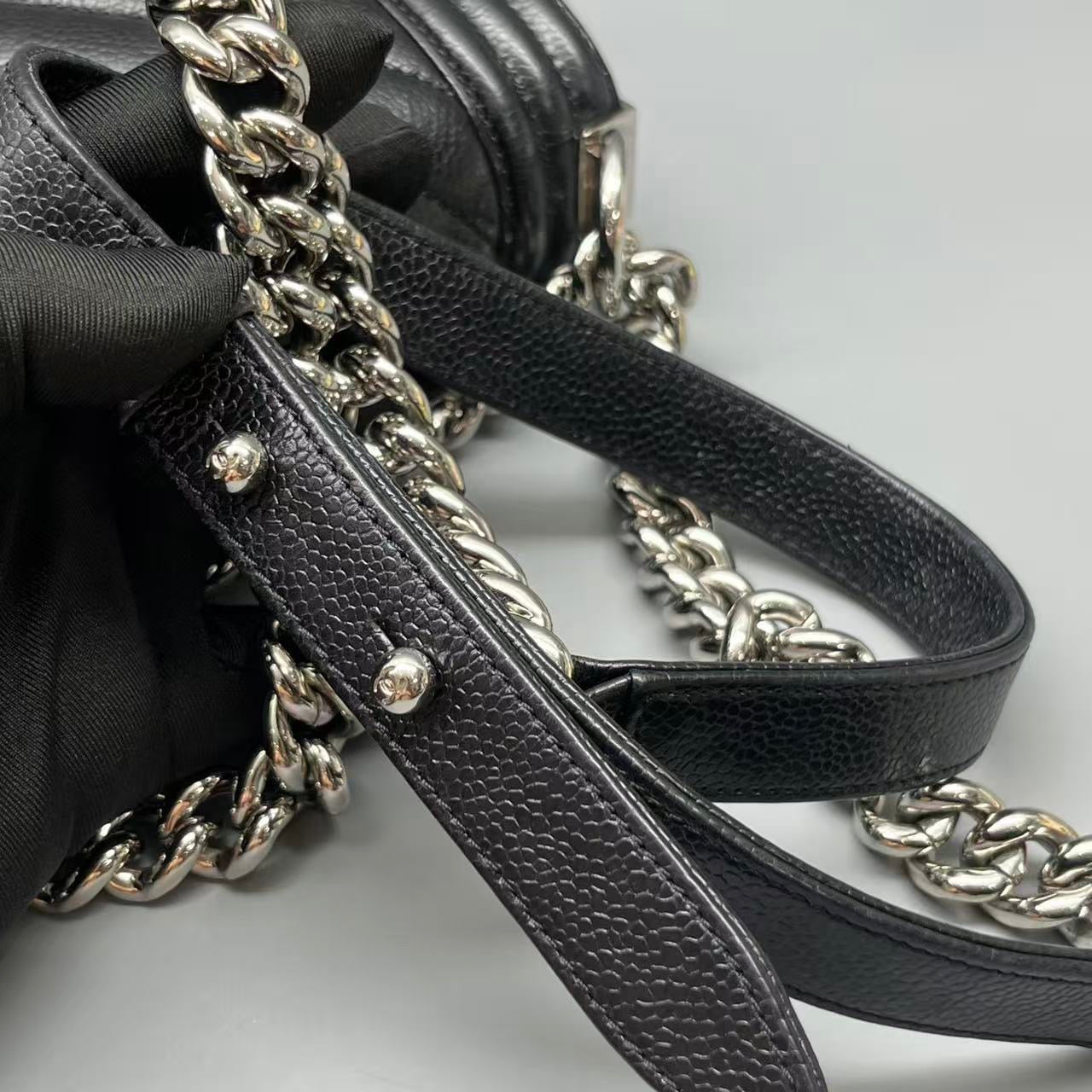 Chanel - Boy Chanel - Caviar leather - Black with silver-tone hardware - (Small)