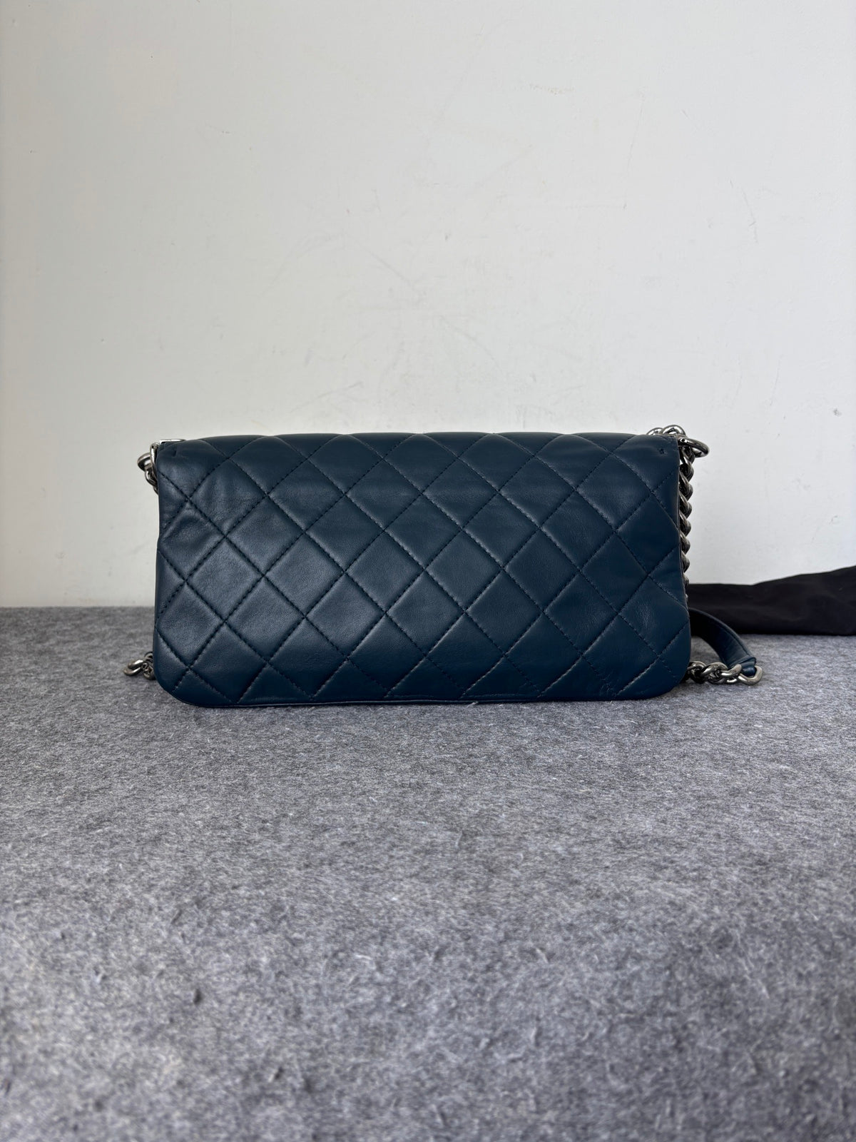 Chanel - Boy Chanel - Leather - Navy