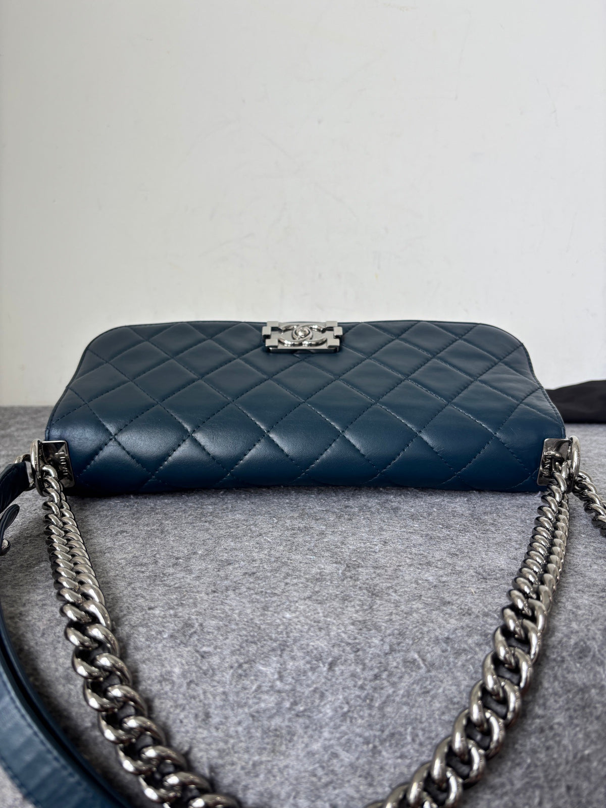 Chanel - Boy Chanel - Leather - Navy