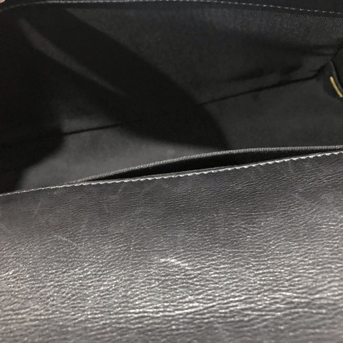 Chanel - Boy Chanel Medium - Leather - Black - (medium)