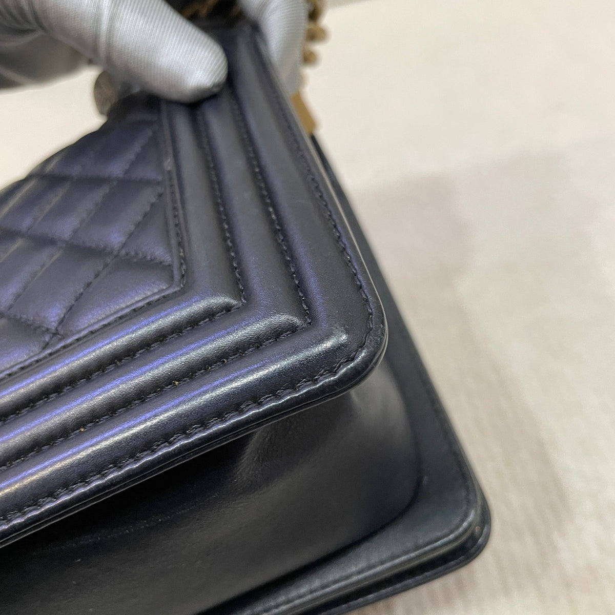 Chanel - Boy Chanel Medium - Leather - Black - (medium)