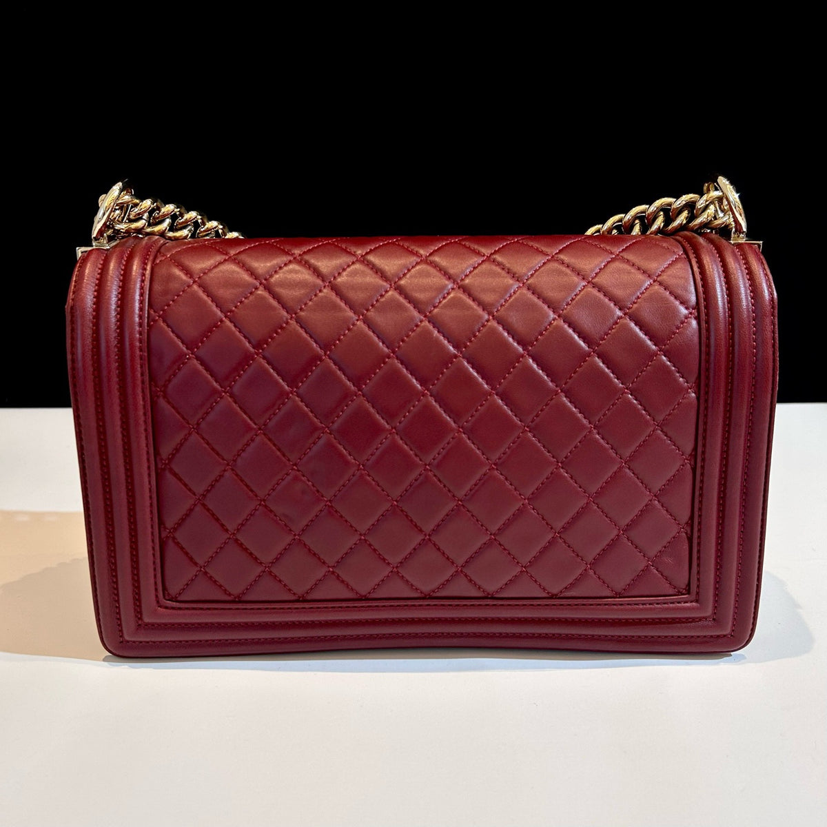 Chanel - Boy Chanel Medium - Leather - Burgundy - (medium)