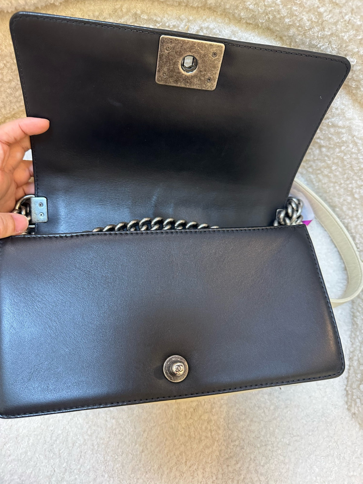 Chanel - Boy Chanel Medium - Leather - Multicolour - (Medium)