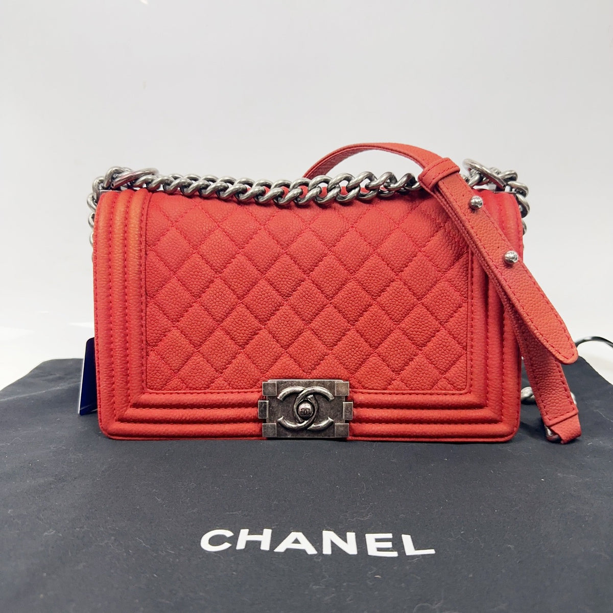 Chanel - Boy Chanel Medium - Leather - Orange - (medium)