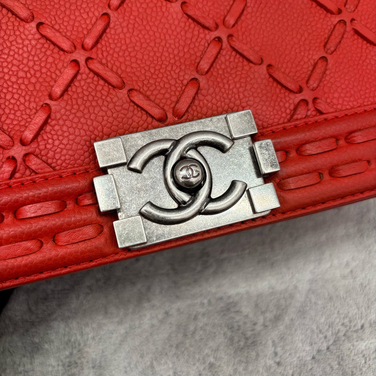 Chanel - Boy Chanel Medium - Leather - Orange - (medium)