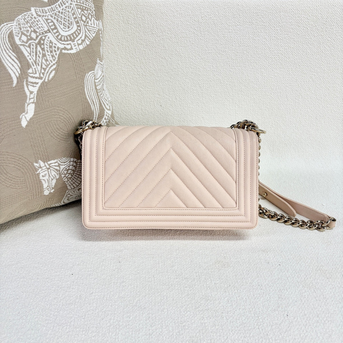 Chanel - Boy Chanel Medium - Leather - Pink - (Medium)