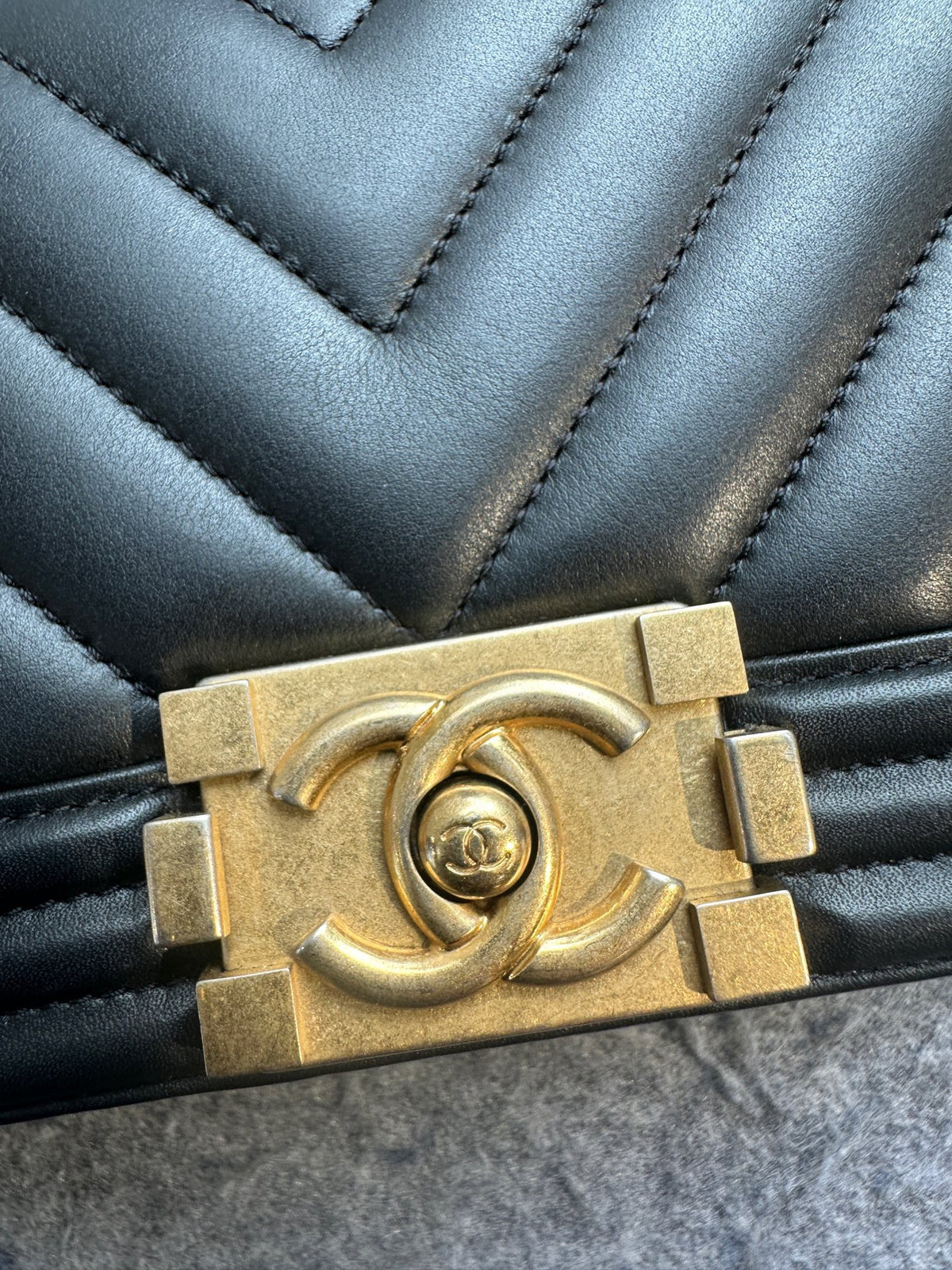 Chanel - Boy Chanel Small - Leather - Black - (Small)