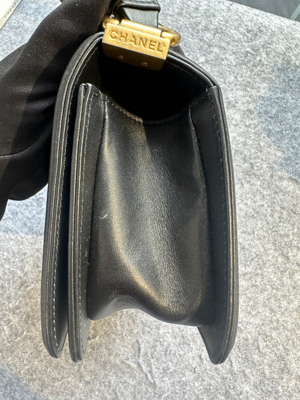 Chanel - Boy Chanel Small - Leather - Black - (Small)