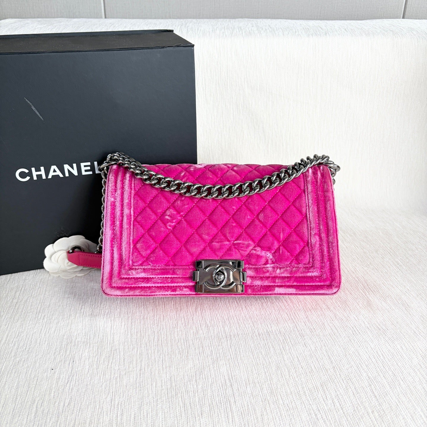 Chanel - Boy Chanel - Velvet - Pink - (Medium)