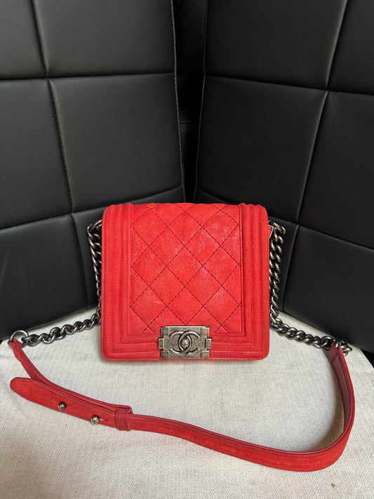 Chanel - Boy Chanel Vertical - Suede - Red - (small)