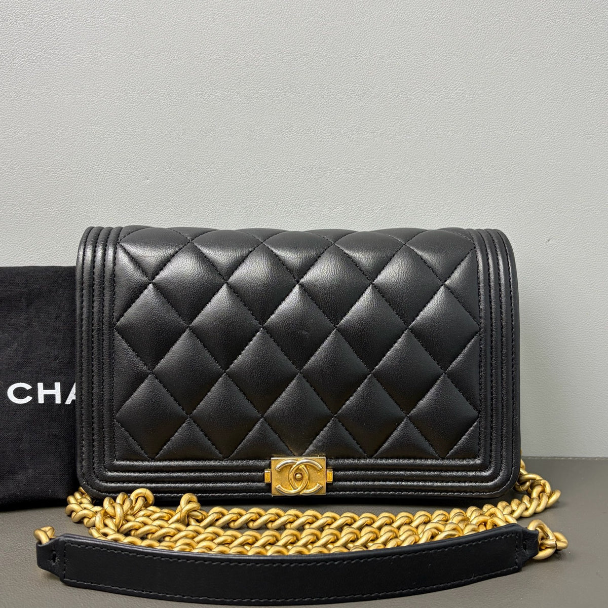 Chanel - Boy Chanel Wallet on Chain - Leather - Black - (Small)