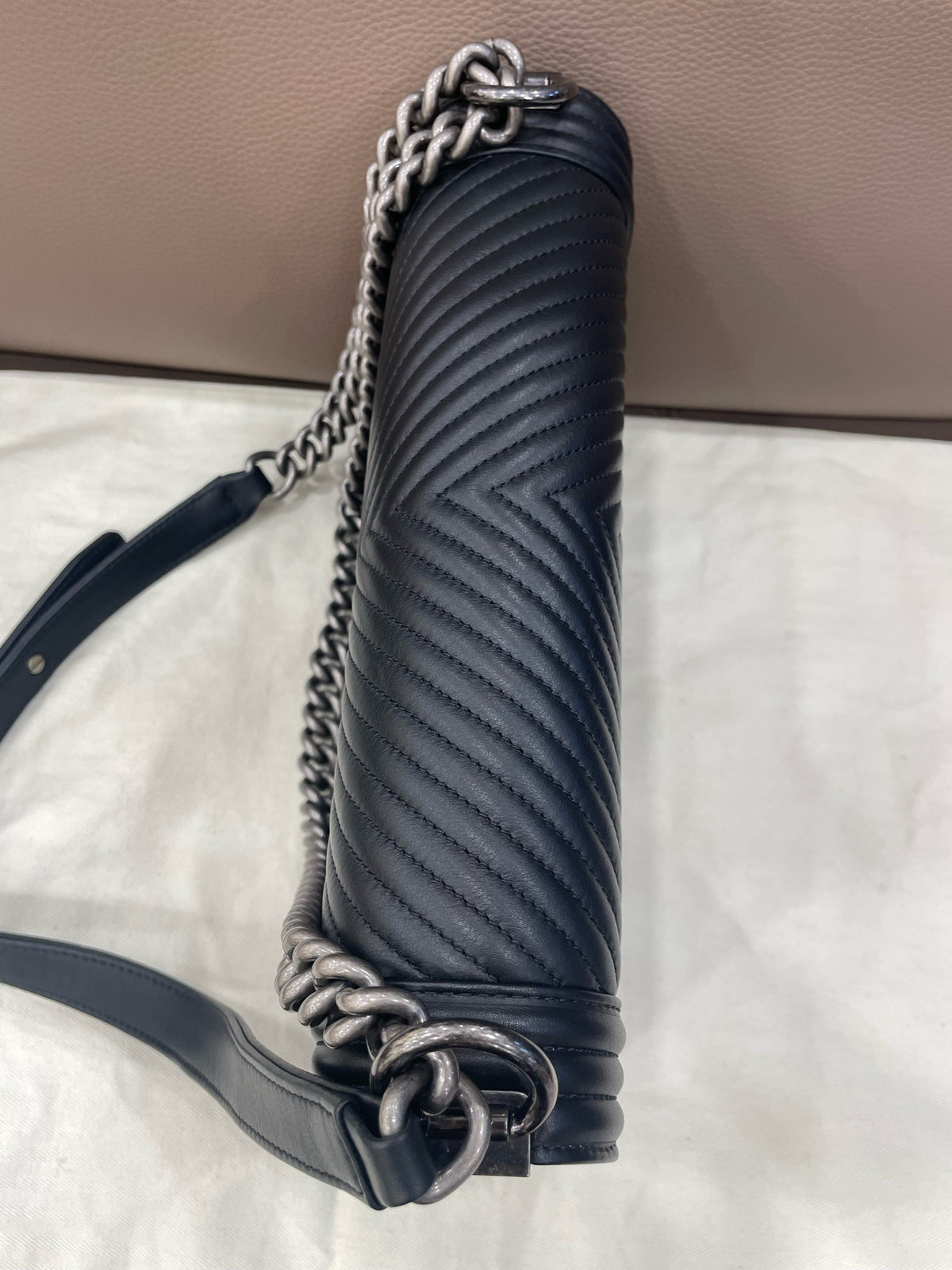 Chanel - Boy Large - Leather - Black - (large)