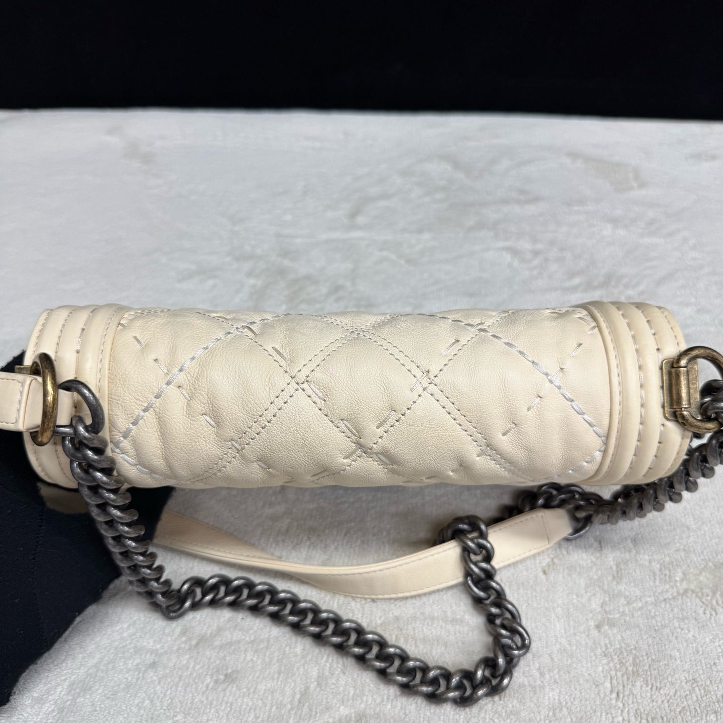 Chanel - Boy - Leather - Beige - (medium)
