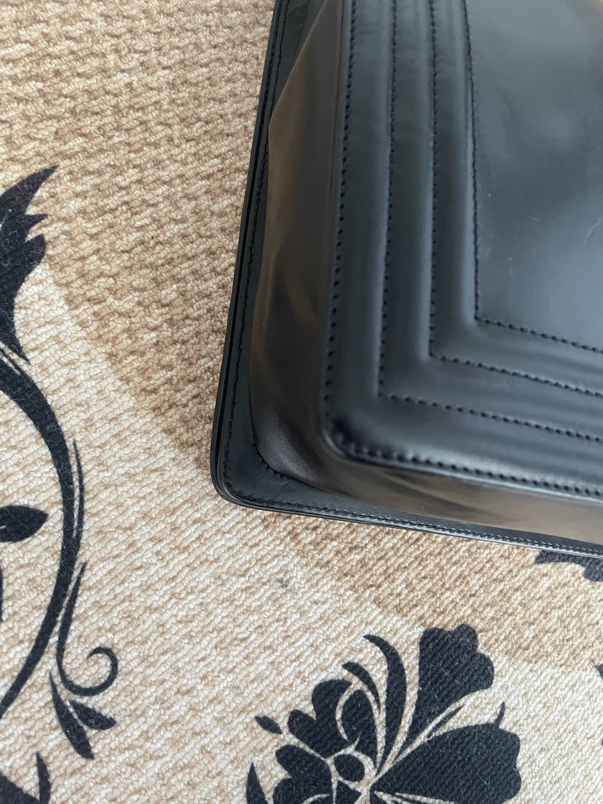 Chanel - Boy - Leather - Black