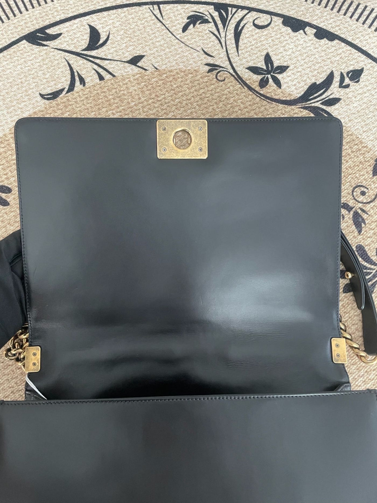 Chanel - Boy - Leather - Black