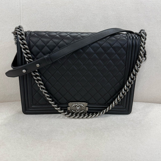 Chanel - Boy - Leather - Black - (large)