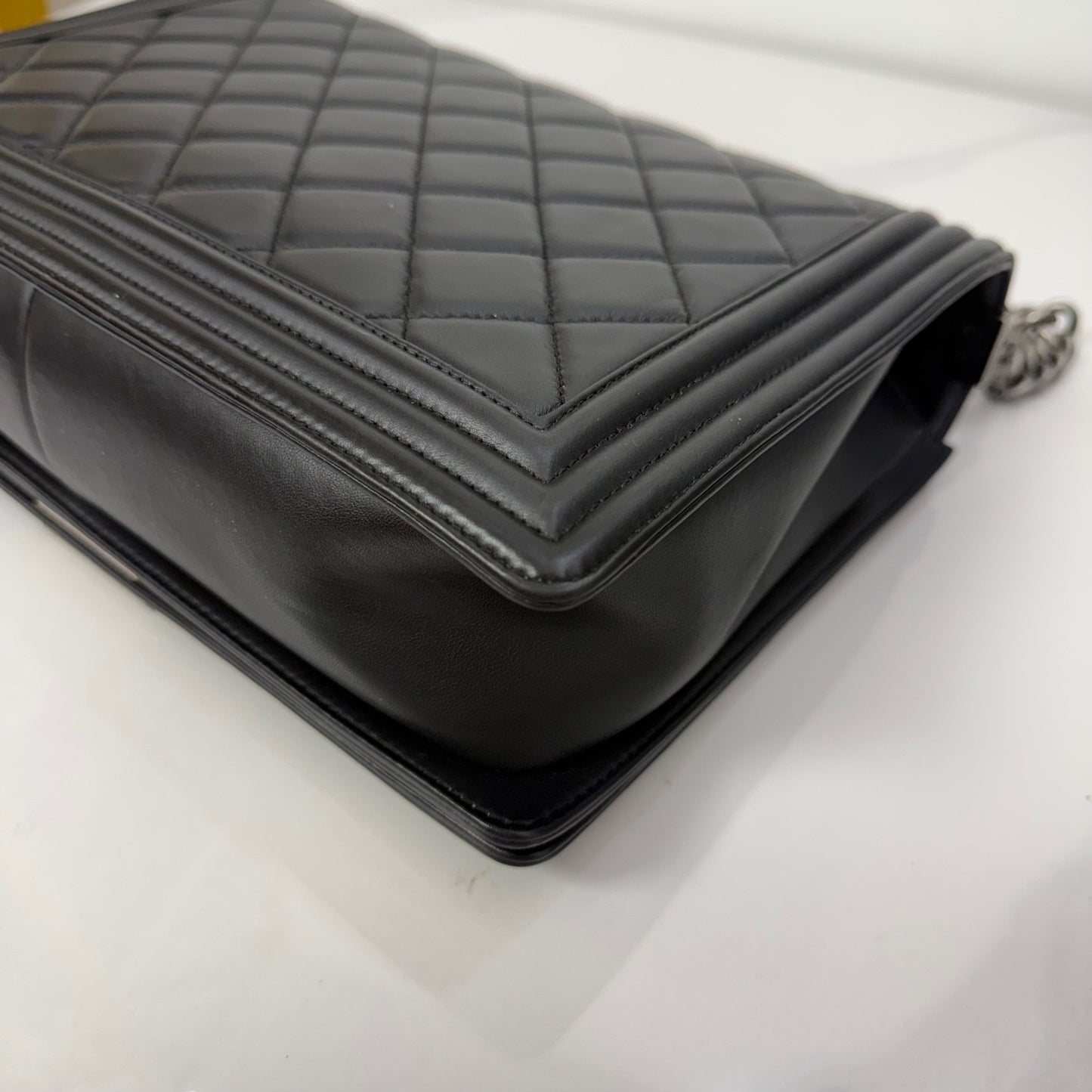 Chanel - Boy - Leather - Black - (large)