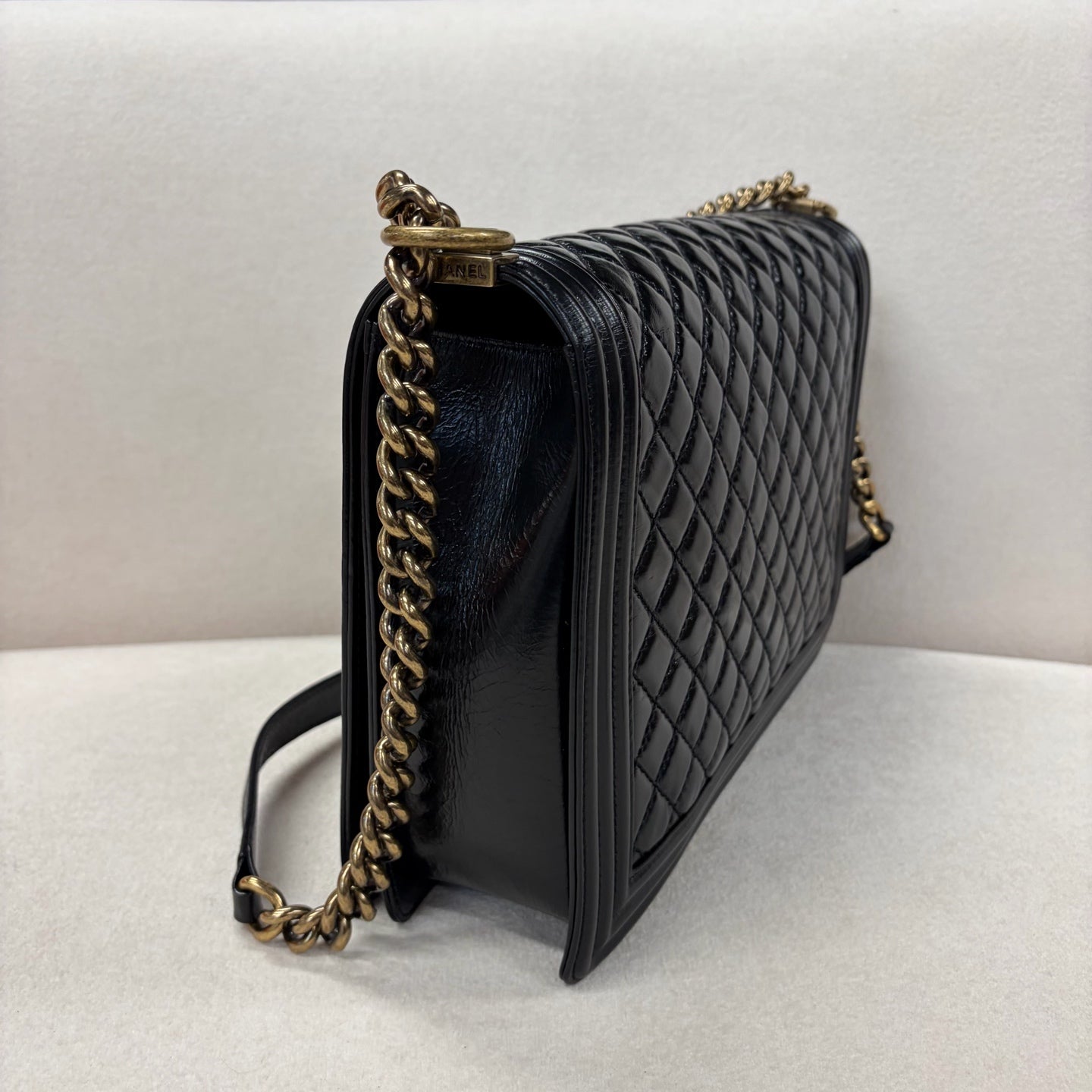 Chanel - Boy - Leather - Black - (large)