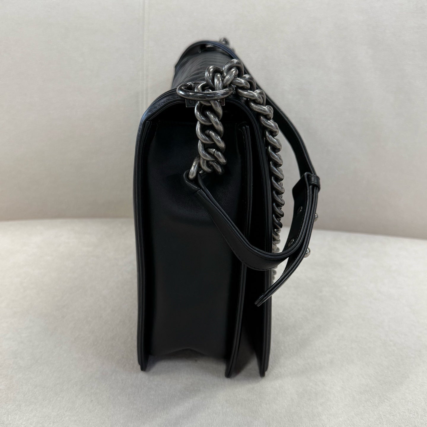 Chanel - Boy - Leather - Black - (large)