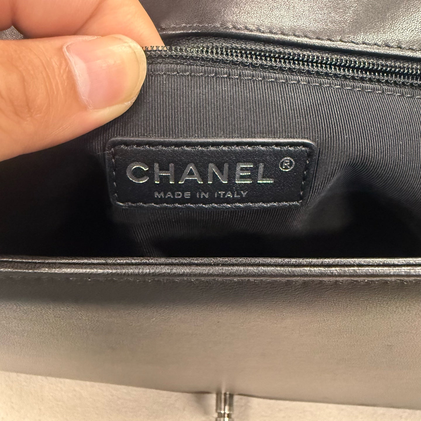 Chanel - Boy - Leather - Black - (large)