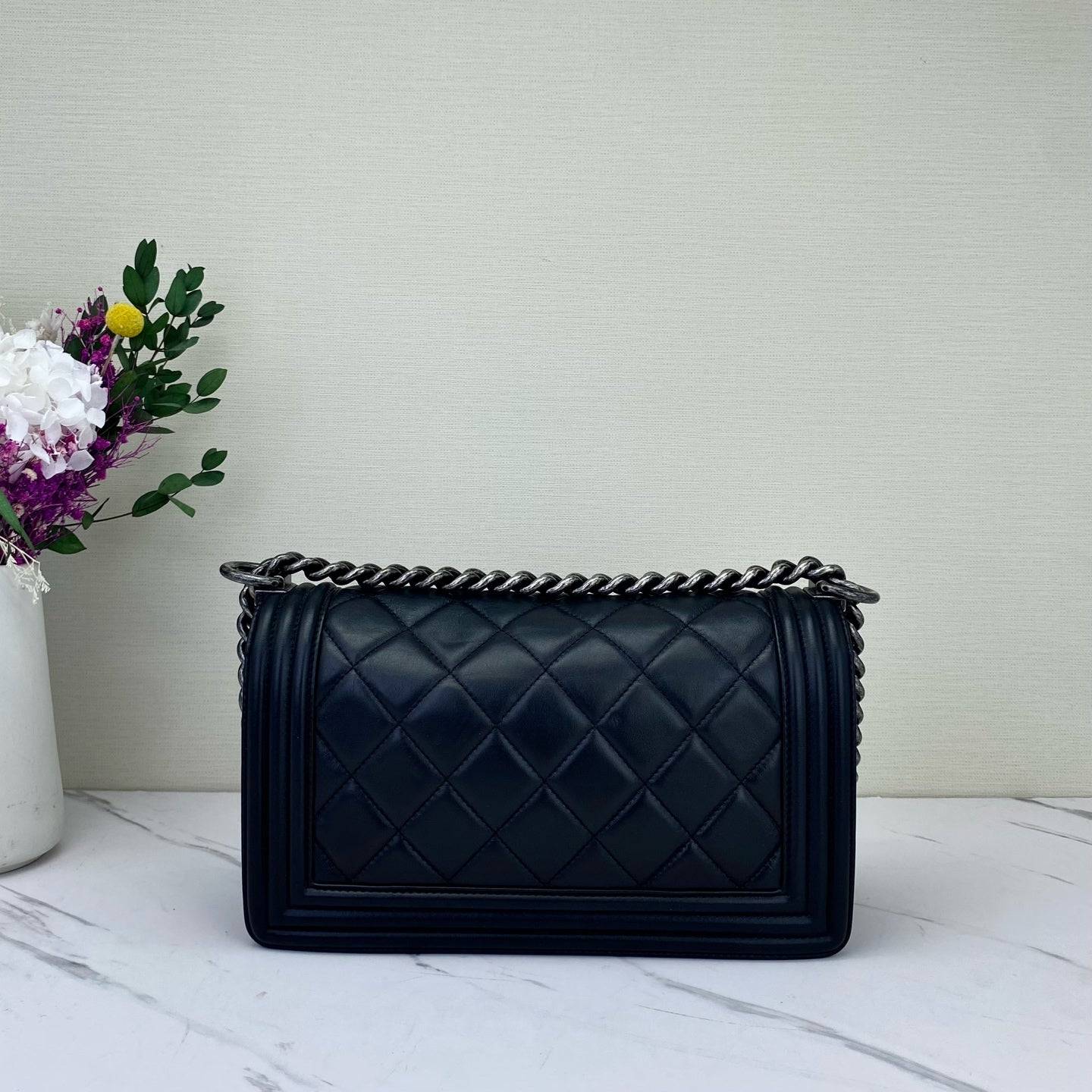 Chanel - Boy - Leather - Black - (medium)
