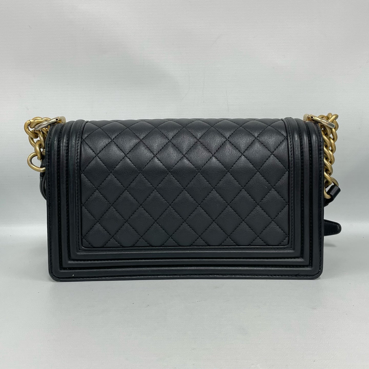 Chanel - Boy - Leather - Black - (medium)