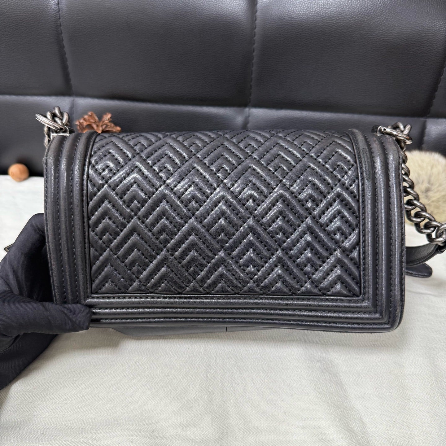 Chanel - Boy - Leather - Black - (medium)
