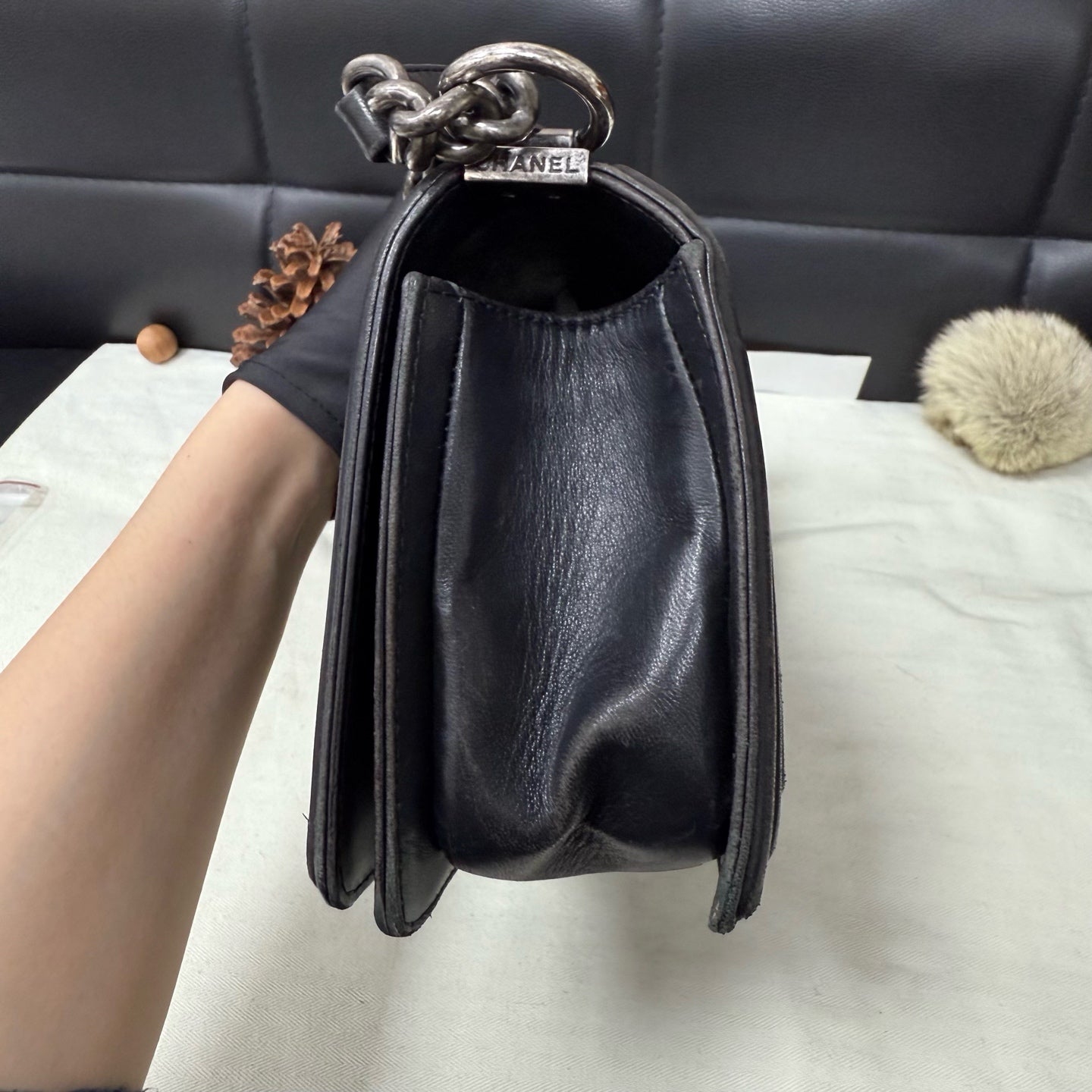 Chanel - Boy - Leather - Black - (medium)